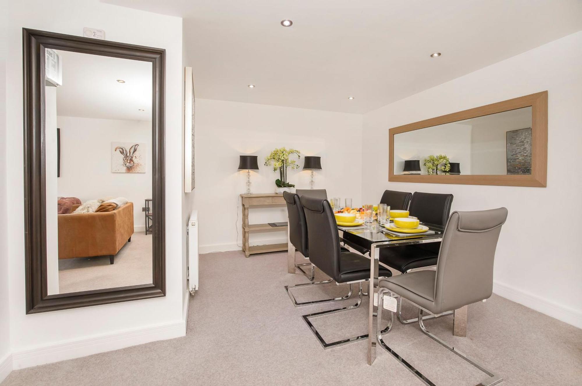 White House Apartments-Free Parking 1 Car Per Apartment York Zewnętrze zdjęcie