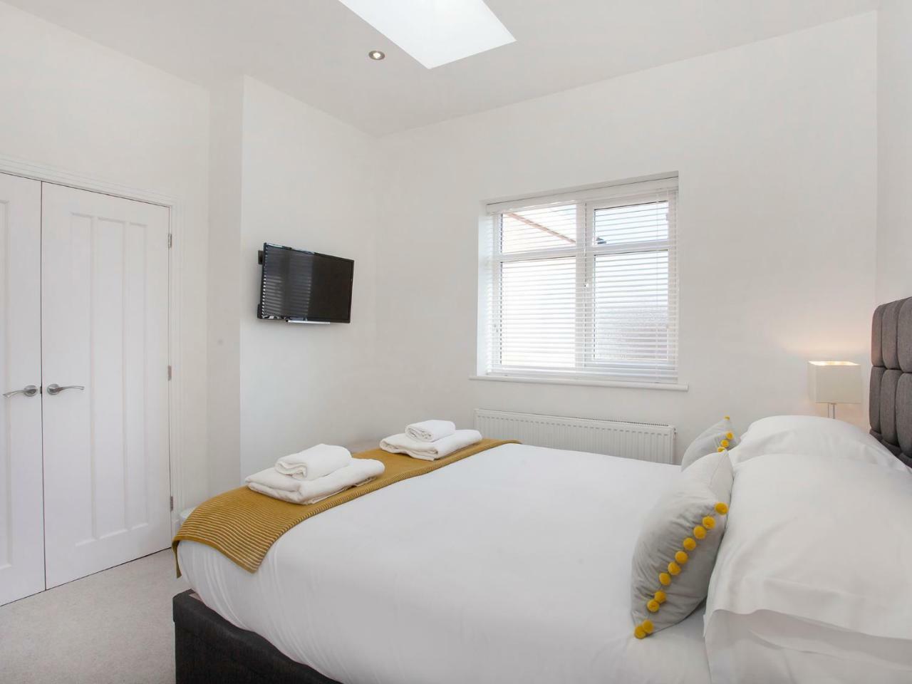 White House Apartments-Free Parking 1 Car Per Apartment York Zewnętrze zdjęcie